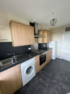 TR Colinton Place, Dundee